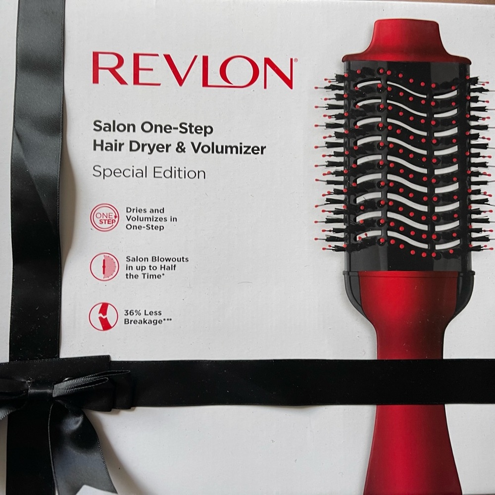 Revlon One-Step Hair Dryer & Volumizer